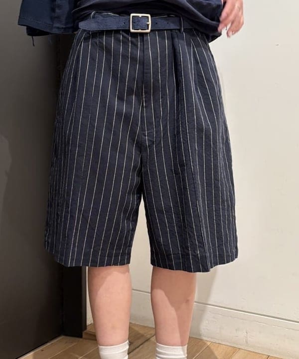 キムさんの「BEAMS WOMEN｜ピンストライプ ショートパンツ」を使ったコーディネート