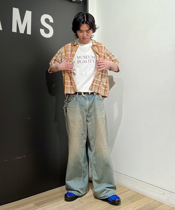 関澤 佑樹さんの「BEAMS WOMEN｜チェック ショート シャツ」を使ったコーディネート