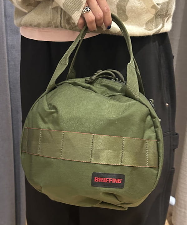 MATSUMOTO AMIさんの「BEAMS WOMEN｜ボーイ ベーシック Tシャツ」を使ったコーディネート