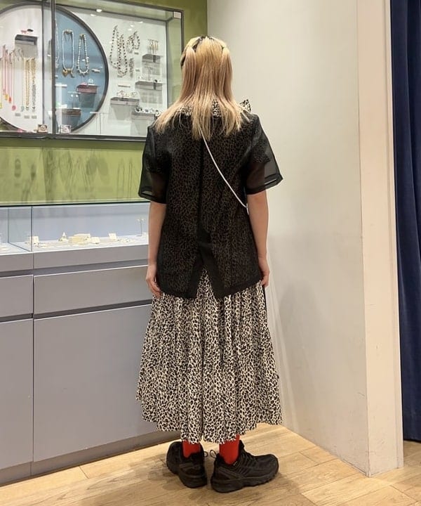 ナカノ アイさんの「BEAMS WOMEN｜JW PEI / Heart Shape Bag」を使ったコーディネート