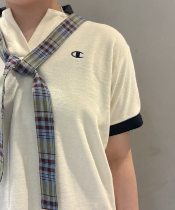 大石彩可さんの「BEAMS WOMEN｜チェック キリカエ マーメイド スカート」を使ったコーディネート