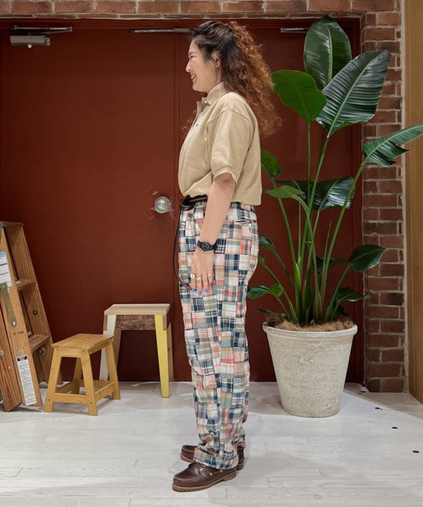 エノモト アミさんの「BEAMS WOMEN｜【別注】LACOSTE / ヘビー ピケ ポロ ショートスリーブ」を使ったコーディネート