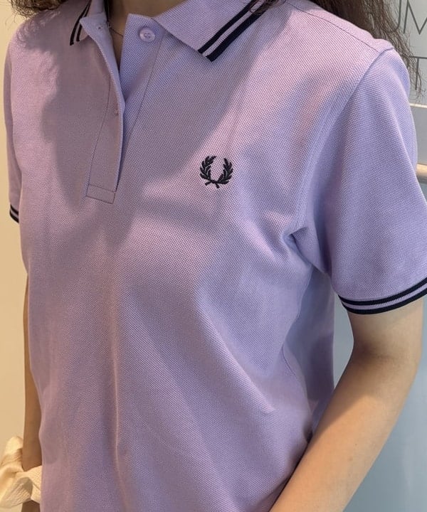 佐々木 南美さんの「BEAMS WOMEN｜FRED PERRY / The Twin Tipped Fred Perry Shirt」を使ったコーディネート