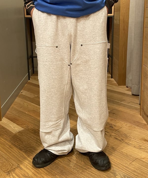 ヒカルさんの「BEAMS WOMEN｜ダブルニースウェットパンツ」を使ったコーディネート