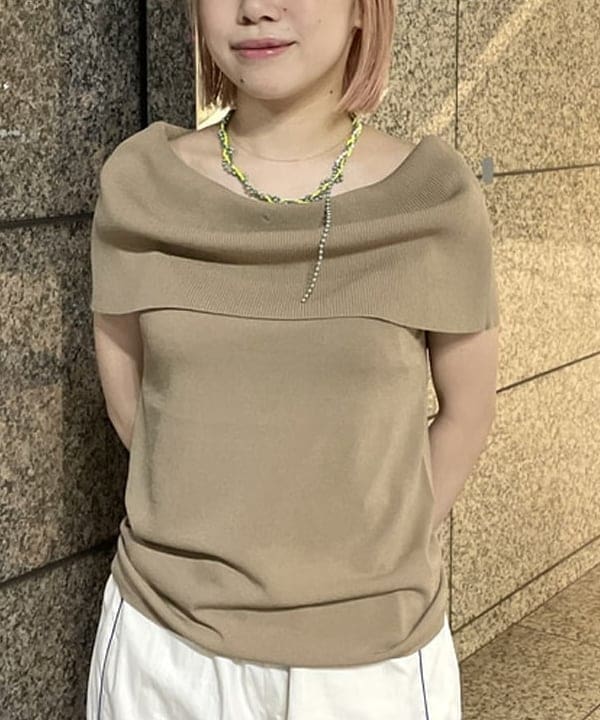 まゆちゃんさんの「BEAMS WOMEN｜ストライプ キリカエ トラックパンツ」を使ったコーディネート