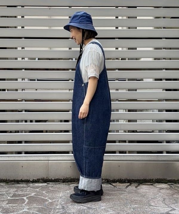 つぼさんの「BEAMS WOMEN｜シアー ライン ショートスリーブ」を使ったコーディネート