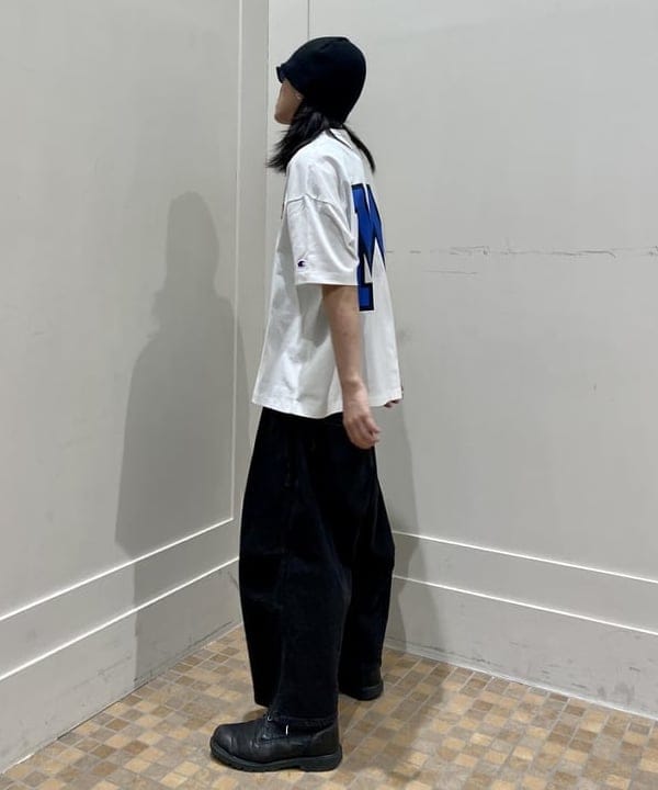 はるひむさんの「BEAMS WOMEN｜クウォーターレングス デニム ウェビングパンツ」を使ったコーディネート