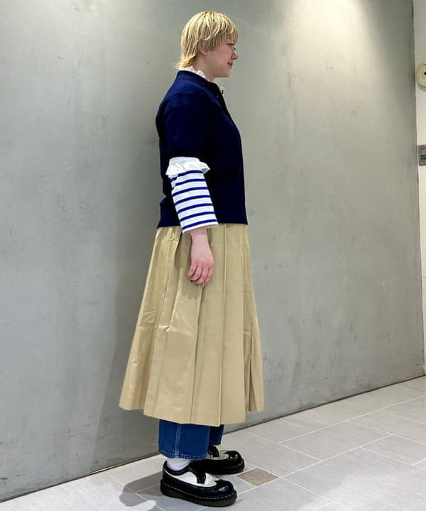 スミレさんの「BEAMS WOMEN｜【別注】LACOSTE / ヘビー ピケ ポロ ショートスリーブ」を使ったコーディネート