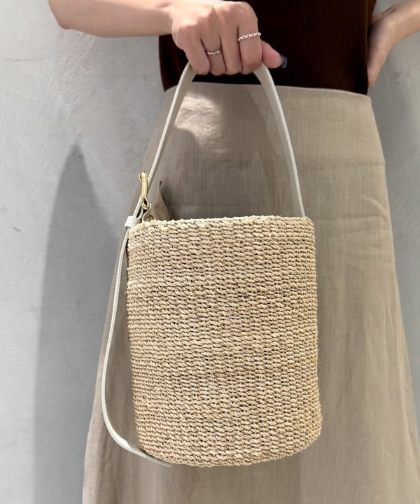 ヒライさんの「BEAMS WOMEN｜VIOLAd’ORO / アバカ バケツ トートバッグ」を使ったコーディネート
