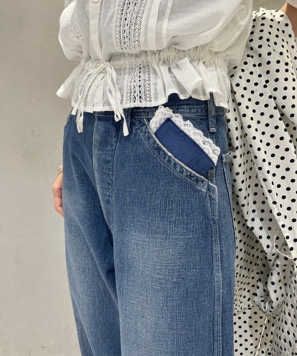 津藤 理佐子さんの「BEAMS WOMEN｜2WAY レース バンダナ」を使ったコーディネート