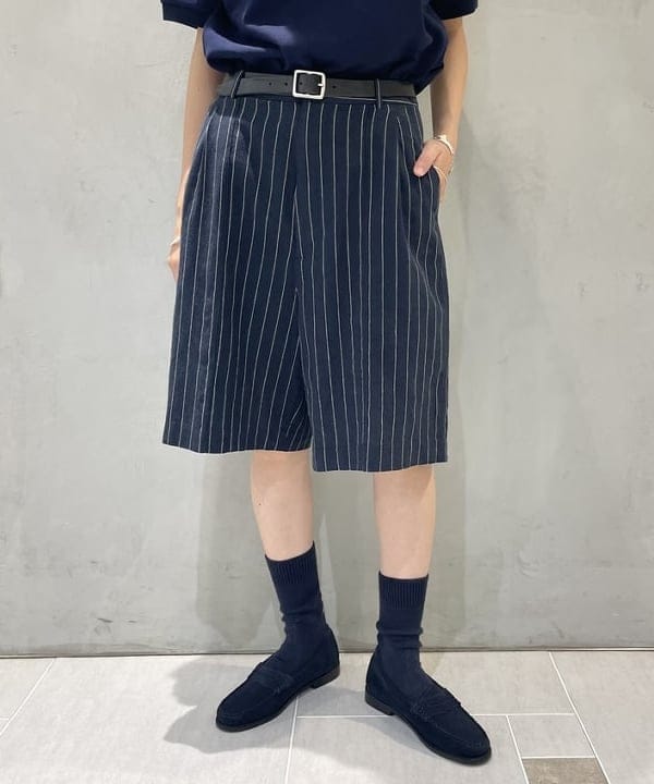 津藤 理佐子さんの「BEAMS WOMEN｜【別注】G.H.Bass / スエード ローファー」を使ったコーディネート