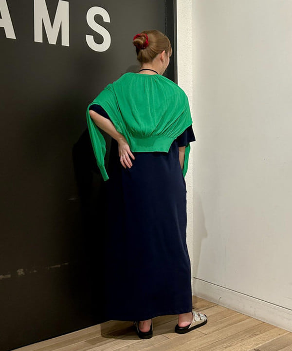 早川 萌子さんの「BEAMS WOMEN｜PLAKTON / ダブル バックル サンダル」を使ったコーディネート