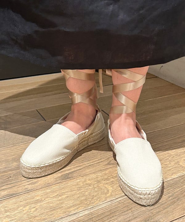 佐藤 亜美さんの「BEAMS WOMEN｜2WAY レース バンダナ」を使ったコーディネート