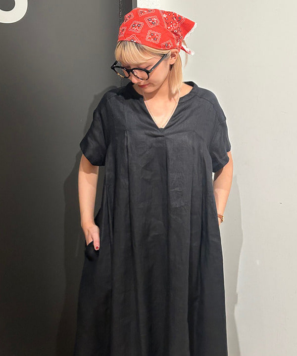 佐藤 亜美さんの「BEAMS WOMEN｜2WAY レース バンダナ」を使ったコーディネート