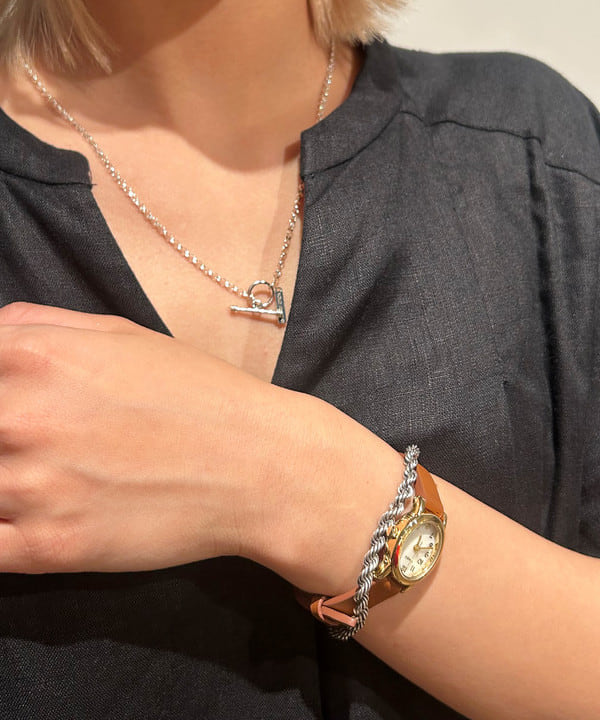 佐藤 亜美さんの「BEAMS WOMEN｜2WAY レース バンダナ」を使ったコーディネート