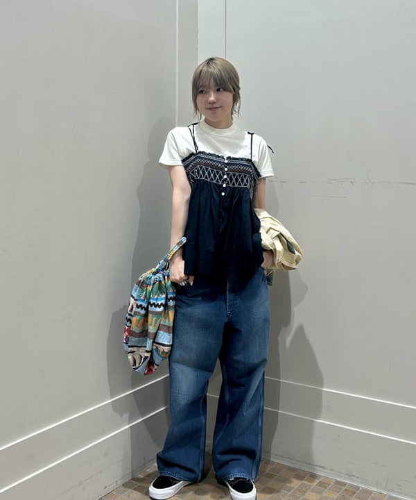 小原 もこさんの「BEAMS WOMEN｜ショート ベースボール ショートスリーブ シャツ」を使ったコーディネート