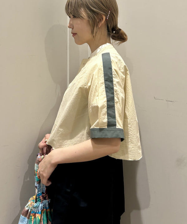 小原 もこさんの「BEAMS WOMEN｜ショート ベースボール ショートスリーブ シャツ」を使ったコーディネート