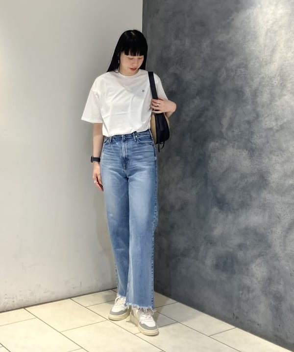 OSUMIさんの「BEAMS WOMEN｜upper hights / 別注 TAYLOR デニム」を使ったコーディネート
