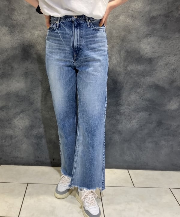 OSUMIさんの「BEAMS WOMEN｜upper hights / 別注 TAYLOR デニム」を使ったコーディネート