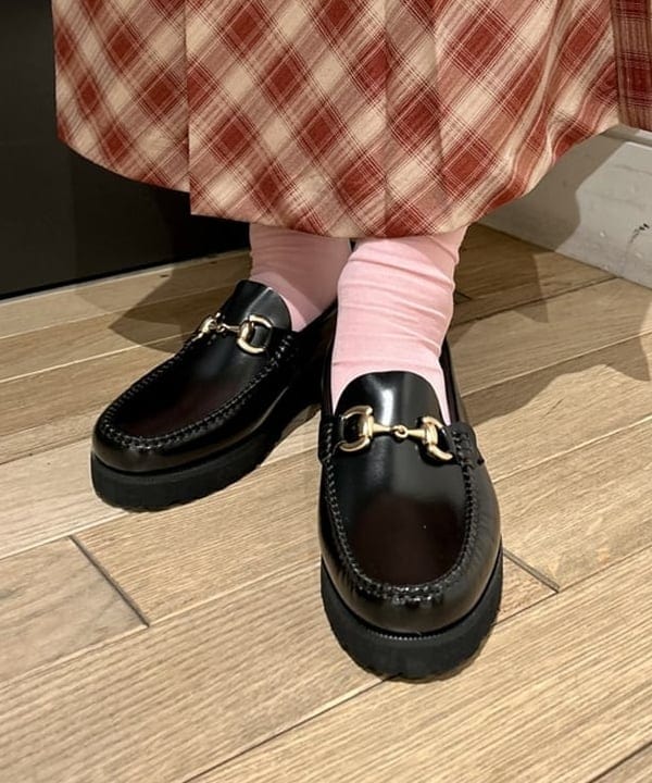 早川 萌子さんの「BEAMS WOMEN｜フリンジ ジャカード ワイド Tシャツ」を使ったコーディネート