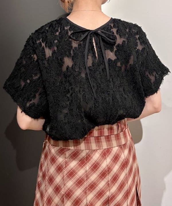 早川 萌子さんの「BEAMS WOMEN｜フリンジ ジャカード ワイド Tシャツ」を使ったコーディネート