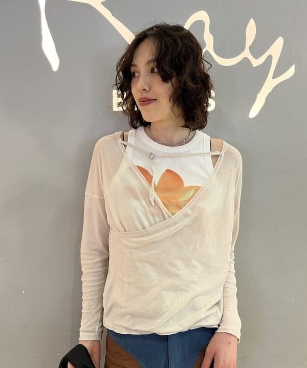 神坂 莉子さんの「BEAMS WOMEN｜ドロップ ガラス チェーン ネックレス」を使ったコーディネート