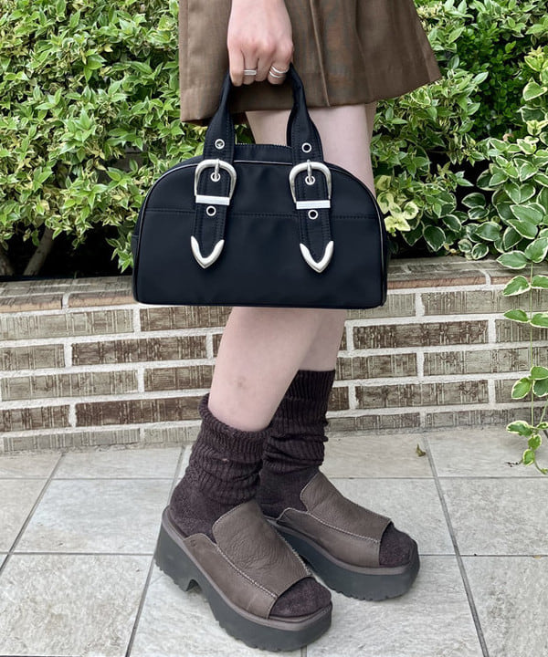 森本 理絵さんの「BEAMS WOMEN｜ボーダー レース スリーブ Tシャツ」を使ったコーディネート