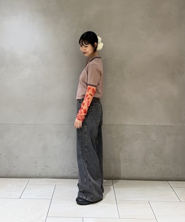 SAEさんの「BEAMS WOMEN｜FRED PERRY / The Twin Tipped Fred Perry Shirt」を使ったコーディネート