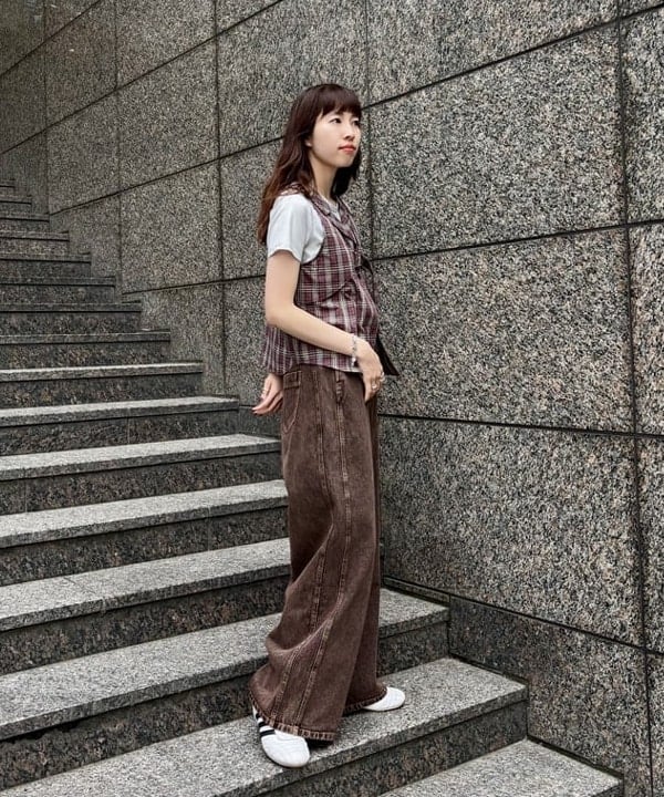 はやしあかねさんの「BEAMS WOMEN｜ラメ クロップド クルーネック Tシャツ」を使ったコーディネート