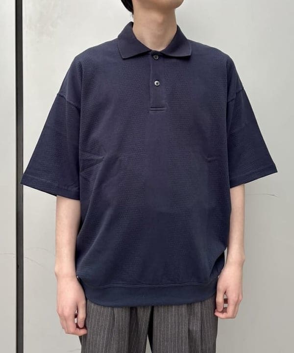 うえきんぐさんの「ストライプ メッシュ ポロシャツ」を使ったコーディネート