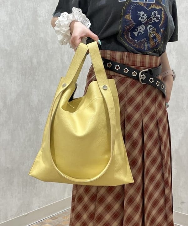 まゆちゃんさんの「BEAMS WOMEN｜BEAURE × Ray BEAMS / 別注 2WAY バッグ」を使ったコーディネート