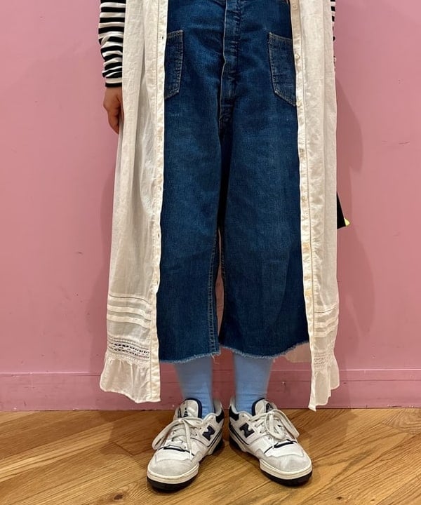 ショ〜ジさんの「BEAMS WOMEN｜ヴィンテージ レース ノースリーブ ワンピース」を使ったコーディネート