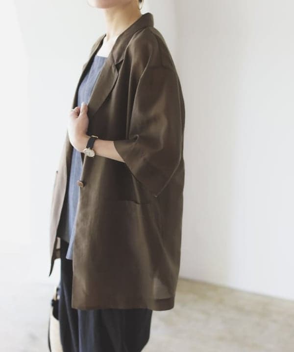 SANOさんの「BEAMS WOMEN｜リネン タブ付き ワイドパンツ」を使ったコーディネート