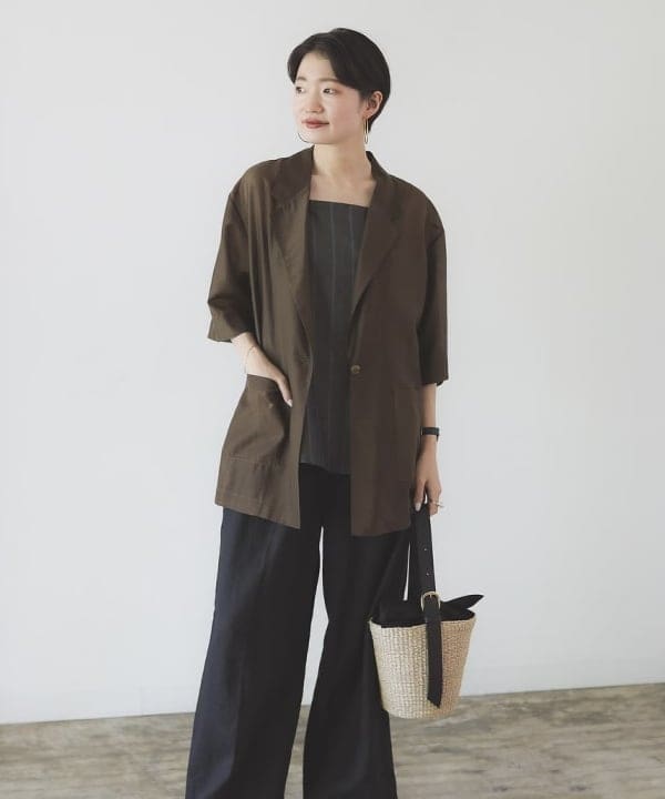 SANOさんの「BEAMS WOMEN｜リネン タブ付き ワイドパンツ」を使ったコーディネート