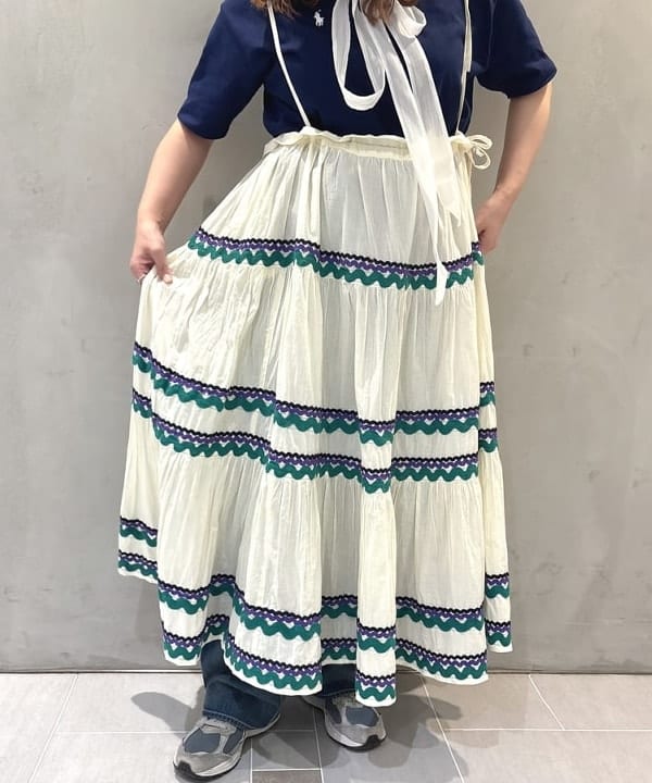 kawaiさんの「BEAMS WOMEN｜【別注】trepied / テープ ティアード スカート」を使ったコーディネート