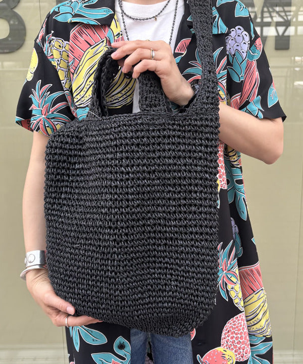 矢野(青木)優香さんの「BEAMS BOY / ラメ リブ クルー ソックス NEW」を使ったコーディネート