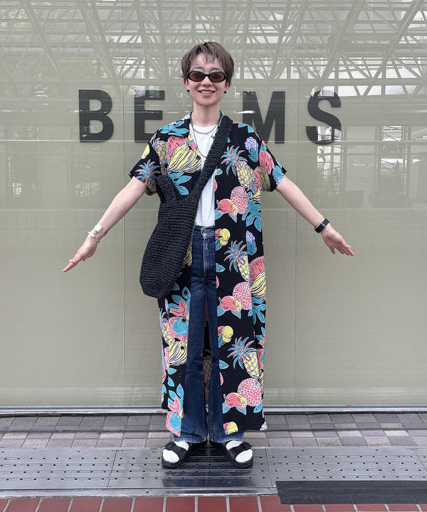 矢野(青木)優香さんの「BEAMS BOY / ラメ リブ クルー ソックス NEW」を使ったコーディネート