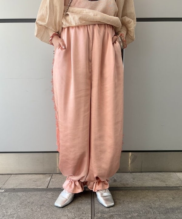 みりさんの「」を使ったコーディネート