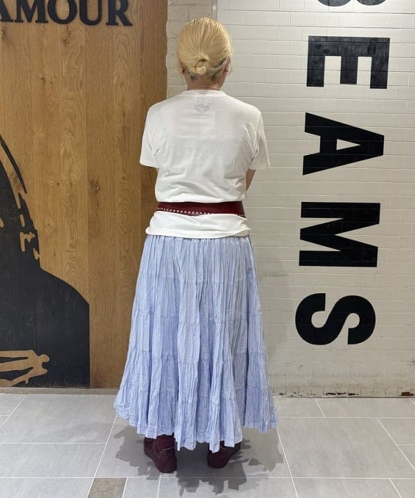 大石彩可さんの「BEAMS WOMEN｜【別注】MARIHA / 草原の虹 ソリッド スカート」を使ったコーディネート