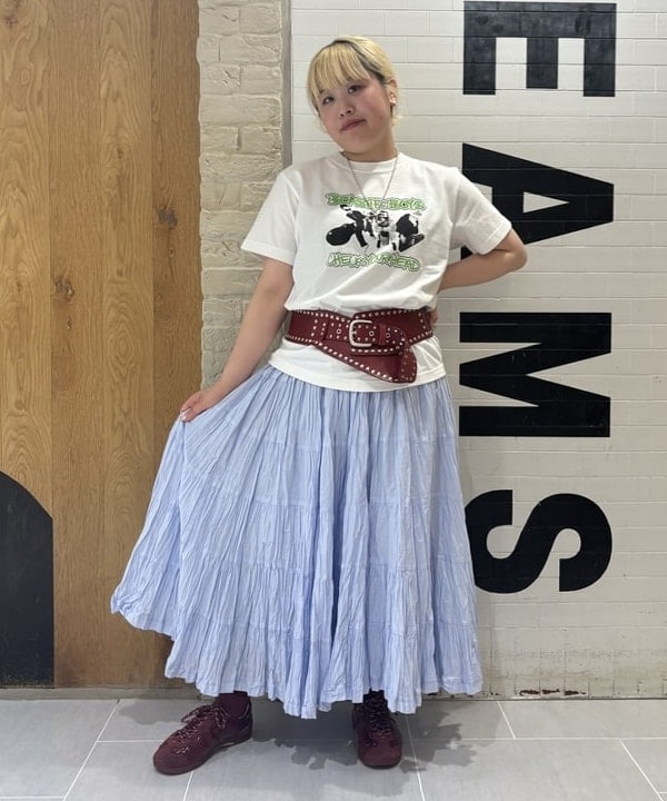 大石彩可さんの「BEAMS WOMEN｜【別注】MARIHA / 草原の虹 ソリッド スカート」を使ったコーディネート