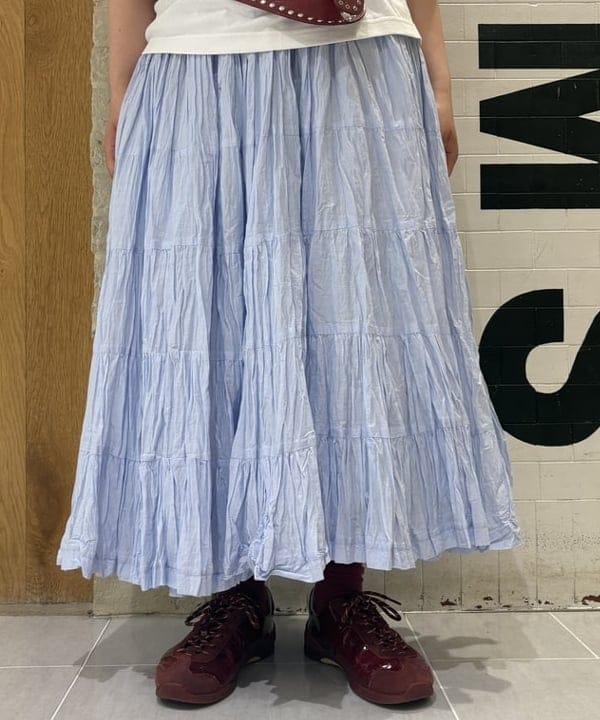 大石彩可さんの「BEAMS WOMEN｜【別注】MARIHA / 草原の虹 ソリッド スカート」を使ったコーディネート