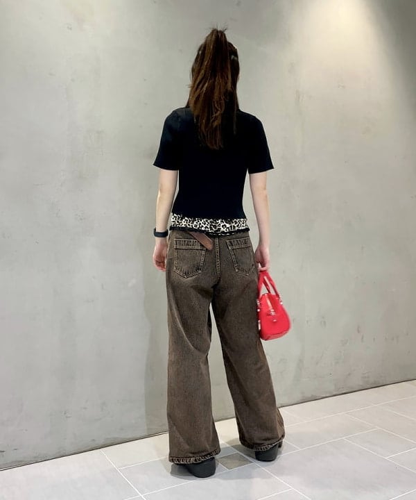 カタヤマ アヤさんの「BEAMS WOMEN｜オーバーダイ デニム パンツ」を使ったコーディネート