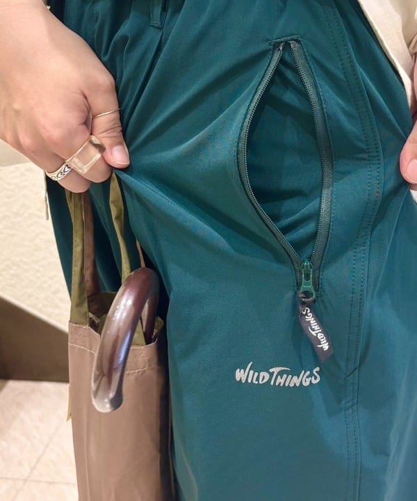 かわい みづきさんの「晴雨兼用 プリント 折り畳み傘」を使ったコーディネート