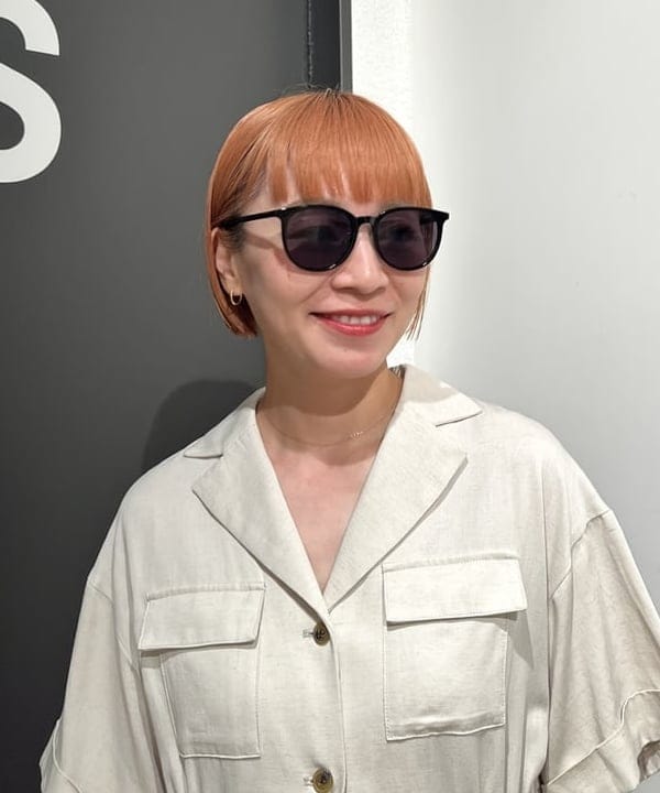 吉田 奈央さんの「BEAMS WOMEN｜オープンカラー シャツワンピース」を使ったコーディネート