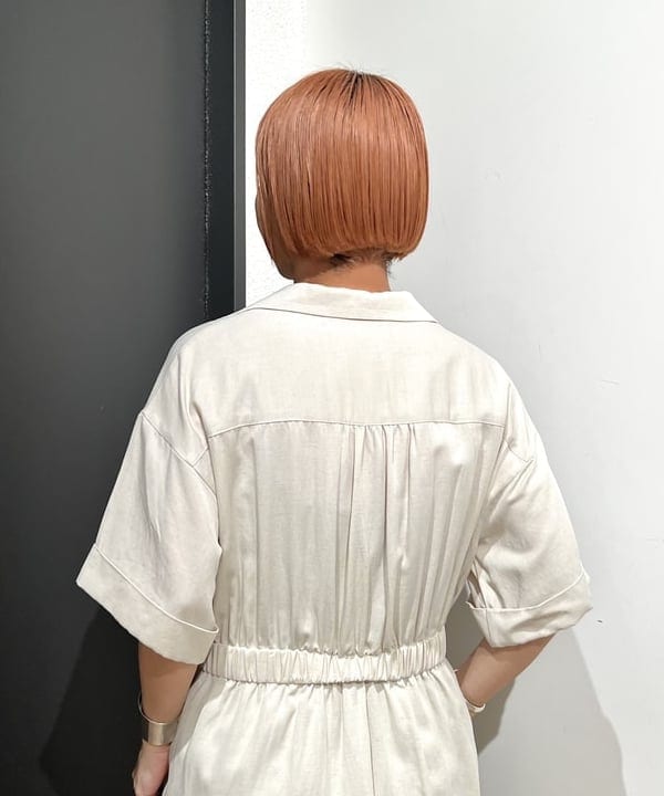 吉田 奈央さんの「BEAMS WOMEN｜オープンカラー シャツワンピース」を使ったコーディネート