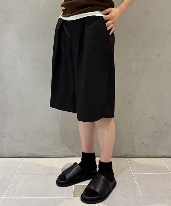 野村 美紅さんの「BEAMS WOMEN｜丸胴 テレコ タンクトップ」を使ったコーディネート