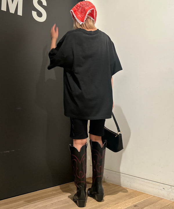 佐藤 亜美さんの「BEAMS WOMEN｜JW PEI / LILY ショルダーバッグ」を使ったコーディネート