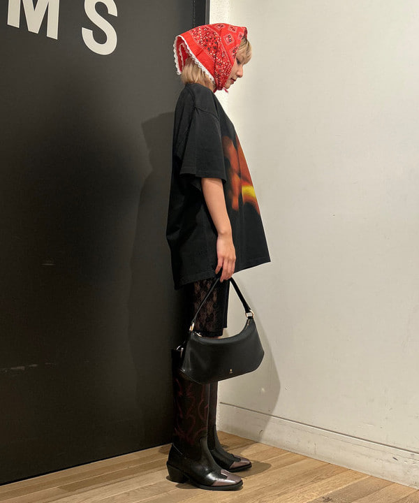 佐藤 亜美さんの「BEAMS WOMEN｜JW PEI / LILY ショルダーバッグ」を使ったコーディネート