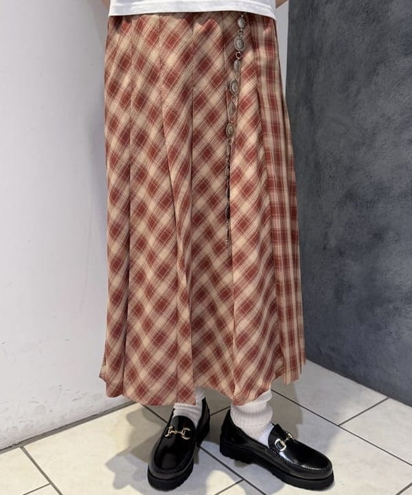 シロヤマさんの「BEAMS WOMEN｜ビーズ ボンネット」を使ったコーディネート