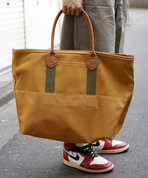 Kellyさんの「BEAMS WOMEN｜Zip Knit Polo」を使ったコーディネート